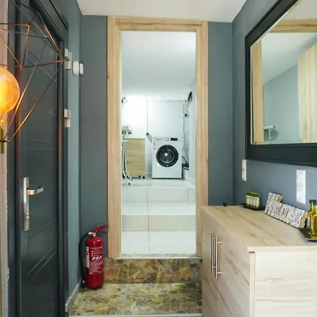 Tsiaras House زيوس ماماس